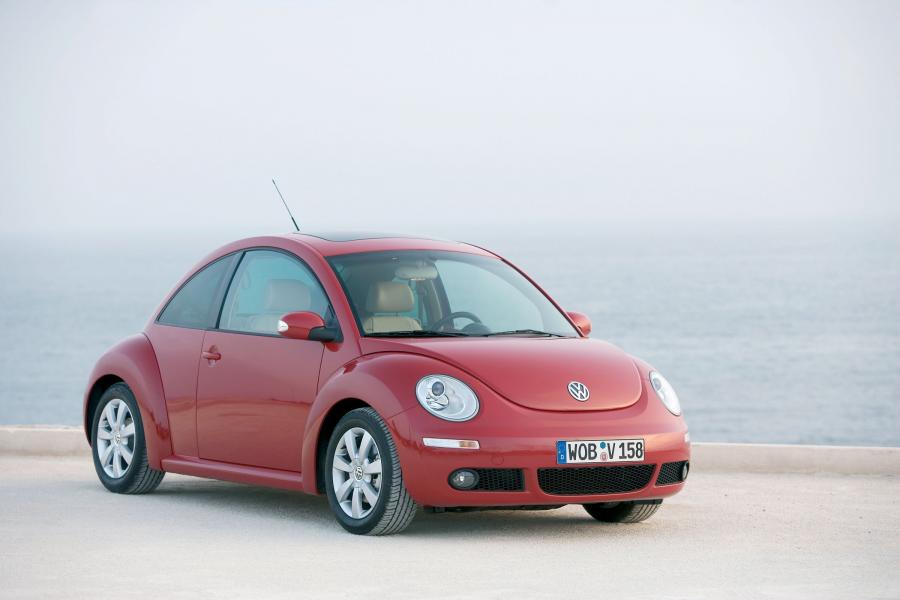  Volkswagen New Beetle 2006 года  (фото 40 из 47)